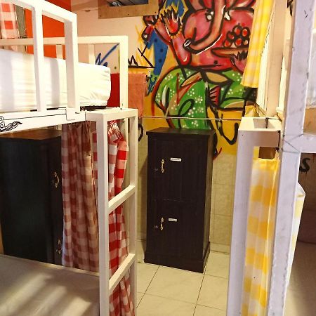 Deoplet Homestay & Gallery Yogyakarta Exterior photo